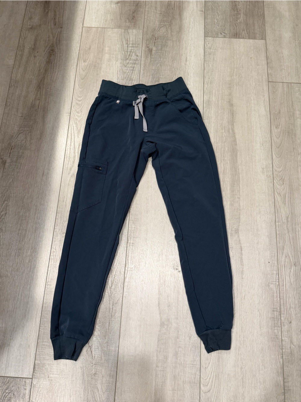 Women’s Figs Zamora Jogger Scrub Pant in Blue - Size XXS